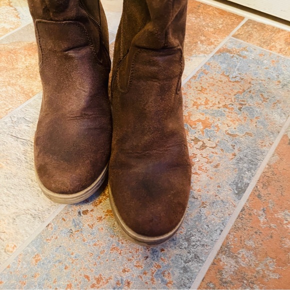 👢Wonderful Mia Genuine Distressed Leather Brown Chunky Heel Knee High Boots! - Picture 13 of 13